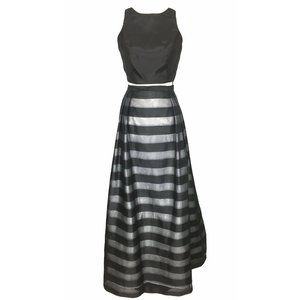 NWT Nikki Italy 5 Black 2-Piece Formal Gown Dress